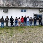 En el grupo de detenidos hay dos mujeres, una de ellas es menor de edad.