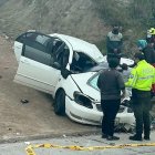 Un vehículo pesado  chocó al carro en que viajaba el fiscal Henry Armijos.