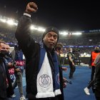 La leyenda brasileña pidió paciencia para su compatriota quien milita en el PSG.