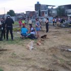 Los tres perros que tenía Carlos Alarcón lo acompañaron hasta el día de su fallecimiento.