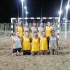 Las ‘peladas’ entrenan en las canchas de arena del Parque Samanes, norte de Guayaquil.