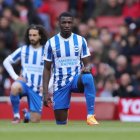El volante ecuatoriano Moisés Caicedo debutó en la Premier League con el Brighton, en el duelo ante el Arsenal, por la fecha 31.