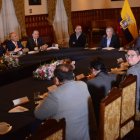 Maestros, divididos tras reunión con el Gobierno