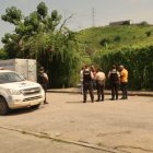 La Policía Nacional acudió al lugar de los hechos a recoger el cadáver.