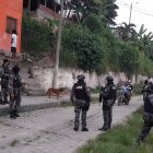 Policía recogió indicios balísticos en el lugar de la balacera.