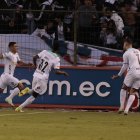 Alexander  Alvarado (i) y Tomás Molina (d) es la dupla goleadora de ilusiona a los universitarios