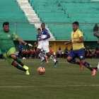 A pesar de su contextura física, Joaquín Pucheta es el arquero de Cumbayá.