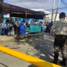En pleno centro de un populoso barrio de Manta asesinaron a un comerciante.