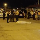 Mientras caminaba con su esposa, Jonathan fue acribillado por sicarios.