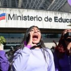 El caso ha generado indignación en estudiantes, que realizaron protestas, y en la ciudadanía en general.