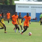 El club Naranja Mecánica se alista para debutar en el fútbol profesional.