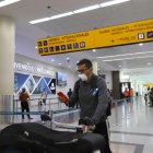 Ecuador dejará de pedir certificado de vacunación para ingresar a aeropuertos