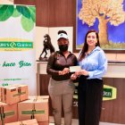 Gladys recibió una ayuda $ 1.000 en efectivo y los $ 2.500 en productos.