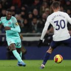 El volante ecuatoriano Moisés Caicedo se ha ganado la confianza en el Brighton de Inglaterra.