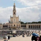 Foto de archivo del santuario de Fátima, que vuelve a recibir gran cantidad de fieles.