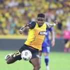 Michael Carcelén fue el hombre del gol salvador.