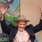 Juan Vicente Pérez Mora  tiene 112 años y 354 días y su mayor deseo es vivir más tiempo.