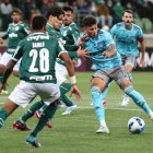 Los brasileños se quedaron con la victoria en su casa con un gol de pelota parada. Los azules aún siguen vivos en el torneo.