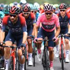 Richard Carapaz visitió la maglia rosa en la etapa 15 del Giro de Italia. El tricolor está firme en el liderato.