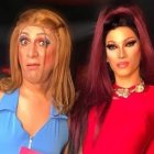 Puñetere con Nacho Cheddar en su caracterización del drag queen Atrevida