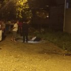 Se asomaron los curiosos, pero nadie quiere decir nada por ‘culillo’.