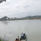 Canoeros de Nobol informaron a la policía del hecho.