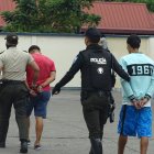 Los detenidos registran antecedentes penales, según refirió un agente policial.