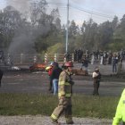 Al sitio llegó maquinaria pesada para remover los escombros.