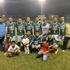 El equipo de la barriada Corona Dos con todo en busca de las mejores ubicaciones.