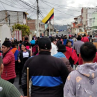 Los habitantes del barrio Ingahurco recibieron igual con palos a los manifestantes indígenas que les obligaban que cierren sus locales y amenazaban con saqueos.