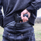 Los sujetos se movilizaban en motocicleta, tras operativos la Policía detuvo a dos sospechosos.