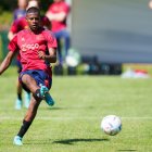 Patrickson Delgado realiza la pretemporada con el primer equipo de Ajax.