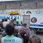 La víctima, quien circulaba en una moto, terminó impactada contra una pared.