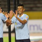 Arón Rodríguez fue la figura de Universidad Católica en la victoria por 2-0 sobre Mushuc Runa.