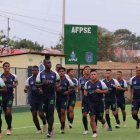 El elenco de Unión Manabita se alista para recibir a Emelec, en la Copa Ecuador.