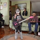 Scarlet Aguilar fue una de las participantes del desfile. Quiere un cumpleaños con temática de Kiss.