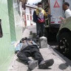 Ayuda a los indigentes, consumidores y hasta delincuentes.