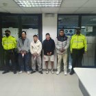 Los agresores y víctimas fueron llevados en el mismo patrullero ante la autoridad, luego de la bronca.