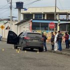 Un pistolero se acercó al conductor y le disparó varias veces.