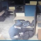 El sujeto cometió el robo en la cuarta planta.