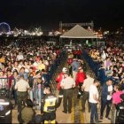 CNCO no se presentó en Chone, tras desplomarse la tarima. A pesar que se arregló el grupo no salió por