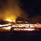 La casa se quemó en una comunidad llamada Tunantsa, en la vía a Taisha, provincia Morona Santiago. Dos menores no se salvaron.