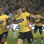 Los goles de Fidel Martínez ponen la felicidad a la Goleo 4-1 a Mushcu Runa, Fidel Martínez puso dos goles.