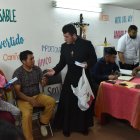 Jesús Noé, en su calidad de diácono, puede impartir sacramentos como el  bautismo y el matrimonio.