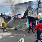 Incendio destruye la segunda planta de una casa en Esmeraldas
