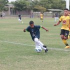 Abraham Rosero (i) es una de las figuras que tiene la Sub 13 de los Búhos de Guayaquil.