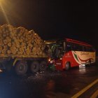 Cuatro personas tienen lesiones graves.