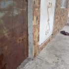 Los individuos llegaron en un vehículo y empezaron atacar a un grupo de personas que libaba en un callejón del Guasmo.