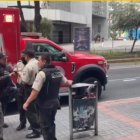 El proyectil le lesionó el brazo derecho a la mujer, quien fue socorrida por los paramédicos de una ambulancia del Cuerpo de Bomberos Quito