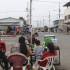 Según una moradora, la ‘pipol’ de Socio Vivienda sale a hacer lo necesario: trabajar y estudiar. Luego se ‘encaletan’ a las 20:00.